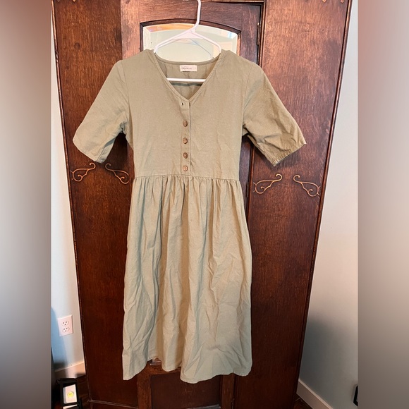 little cottonwood | Dresses | Little Cottonwood Alder Dress Sage Green ...